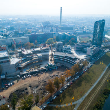 Hrubá stavba objektu G2, V – BEA centrum v Olomouci